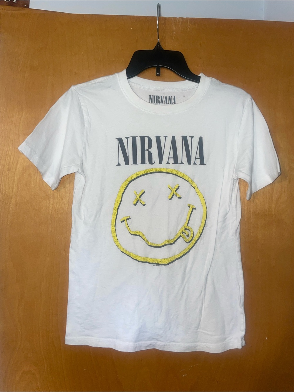 Nirvana t-shirt 100% cotton size small